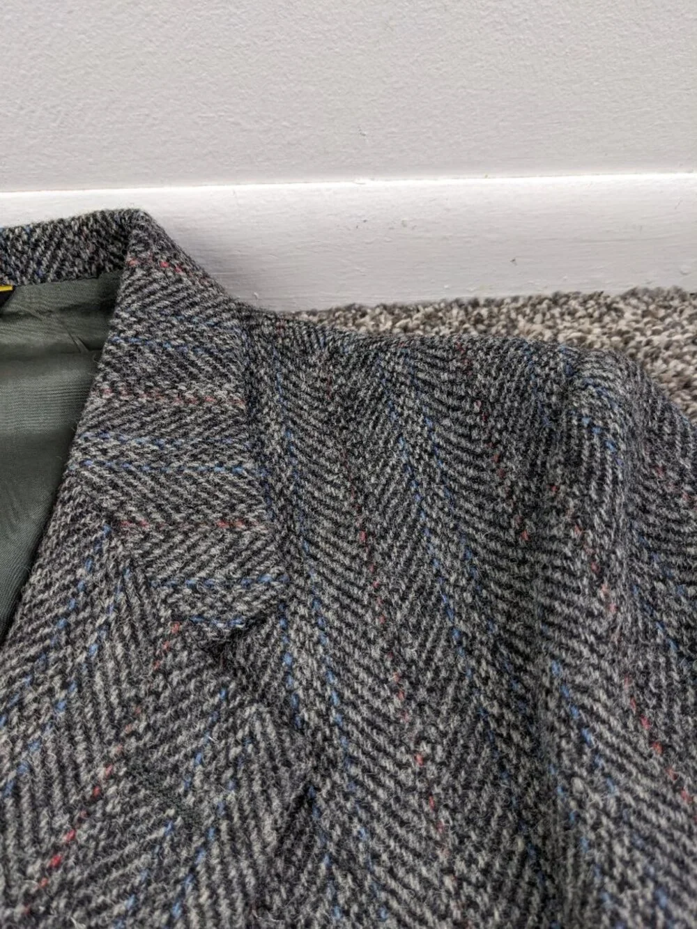 Vintage Harris Tweed Sport Coat Scottish Wool Herringbone Townsman 40S USA Made